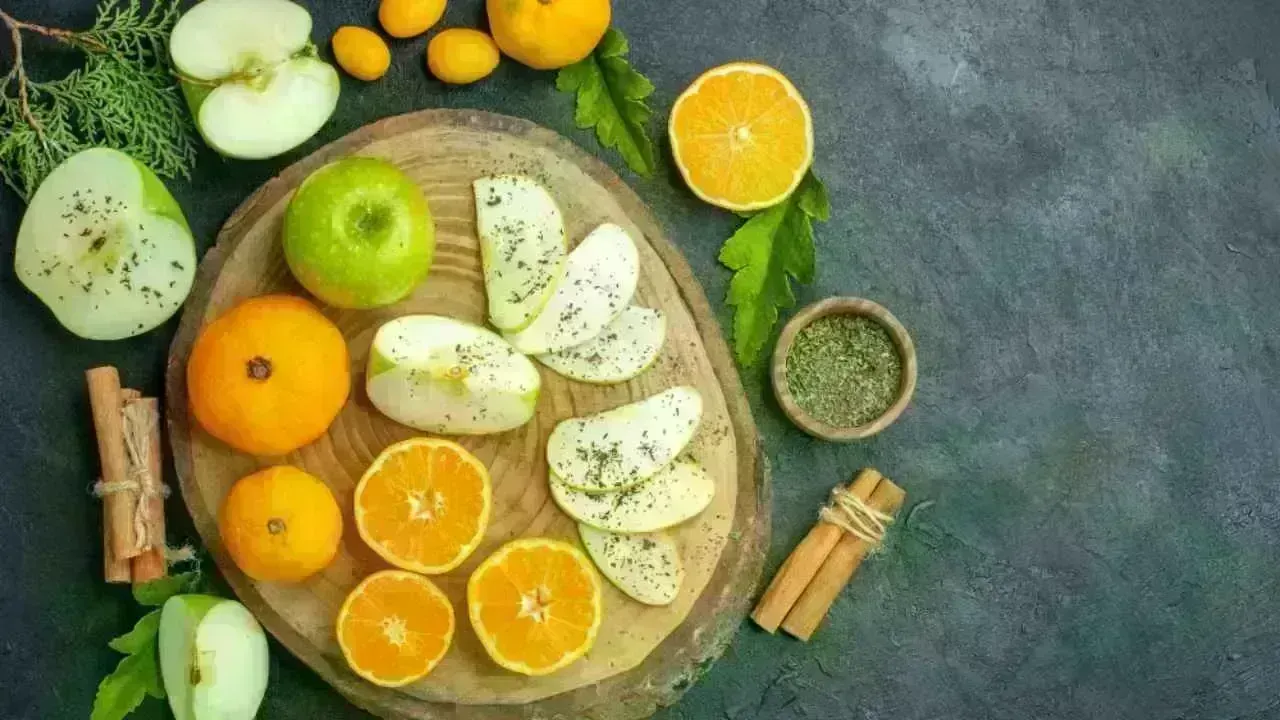 8 Winter Fruits to Enhance Immunity Naturally
