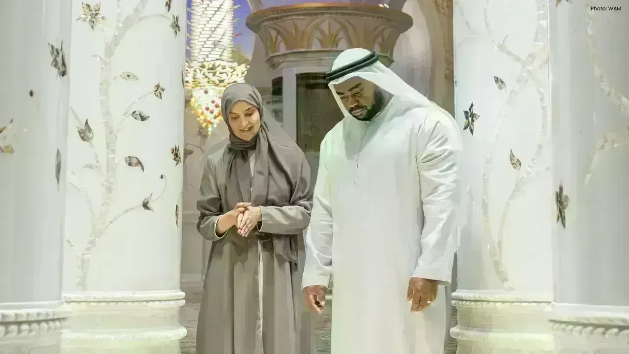 Trinidad Minister Visits Sheikh Zayed Grand Mosque Abu Dhabi