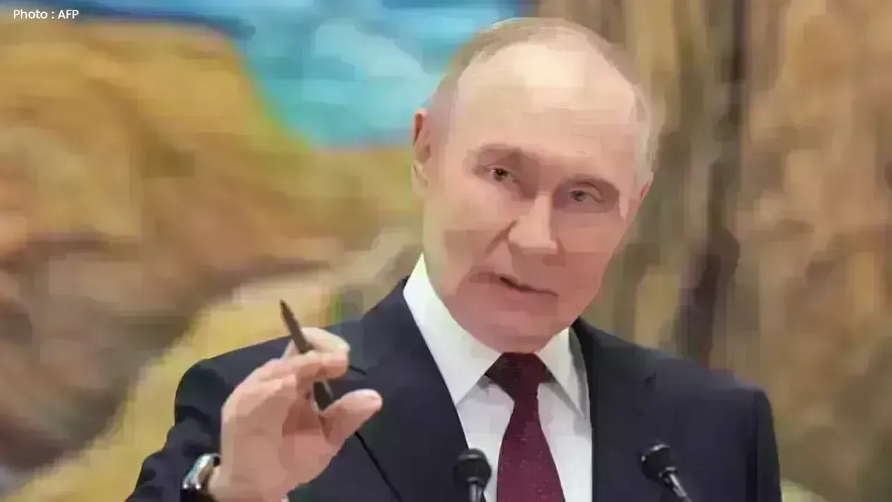 Putin Asserts Ukraine Conflict Will Persist Unless Kyiv Cedes Territory