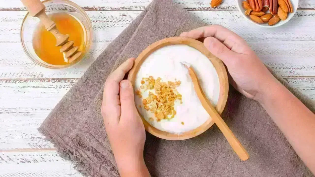 4 Essential Health Perks of Daily Yogurt Consumption