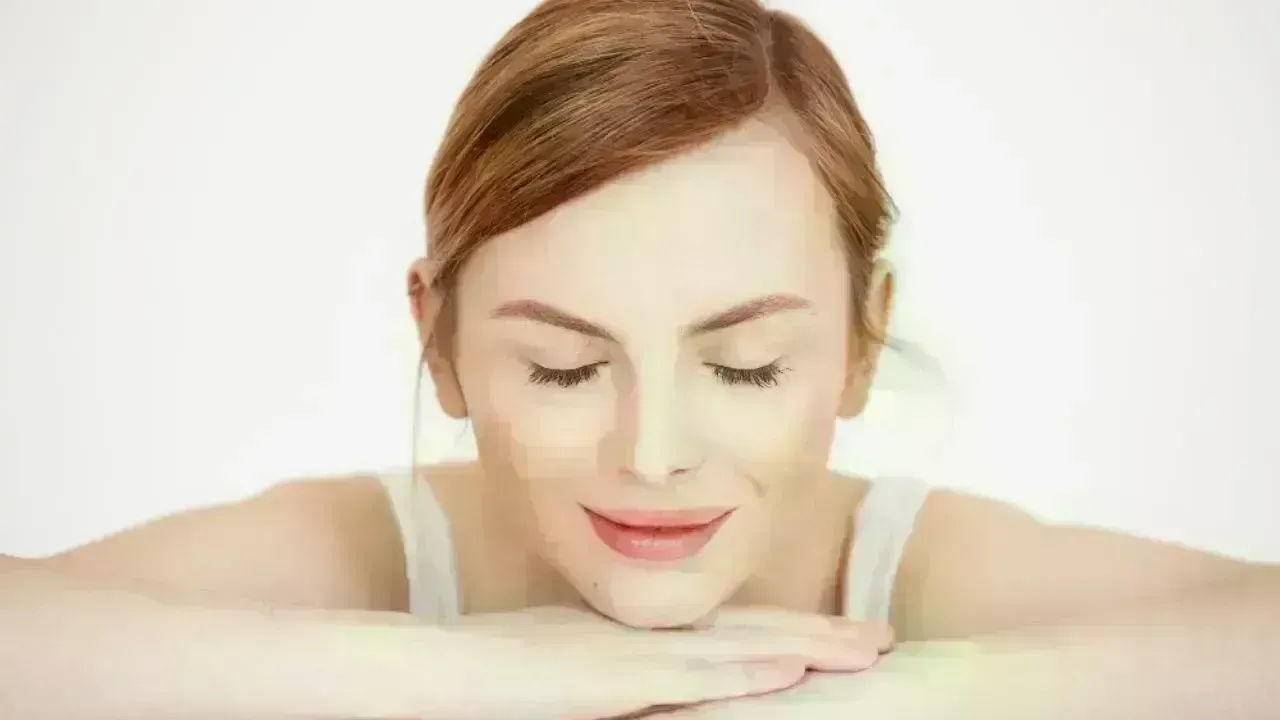 Crafting Natural Moisturizers at Home: Effortless Recipes for Radiant Skin