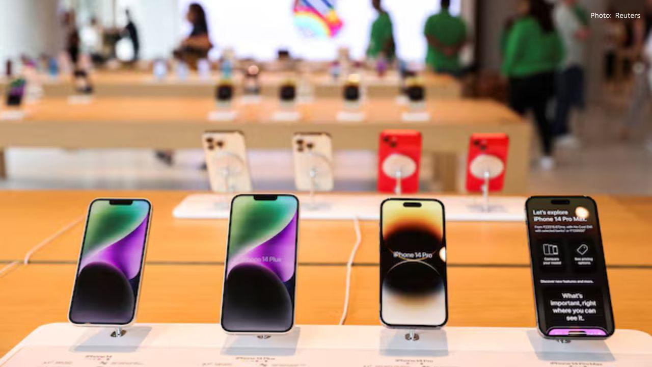 India Mandates Cyber Safety App on All New Smartphones, Sparking Privacy Concerns