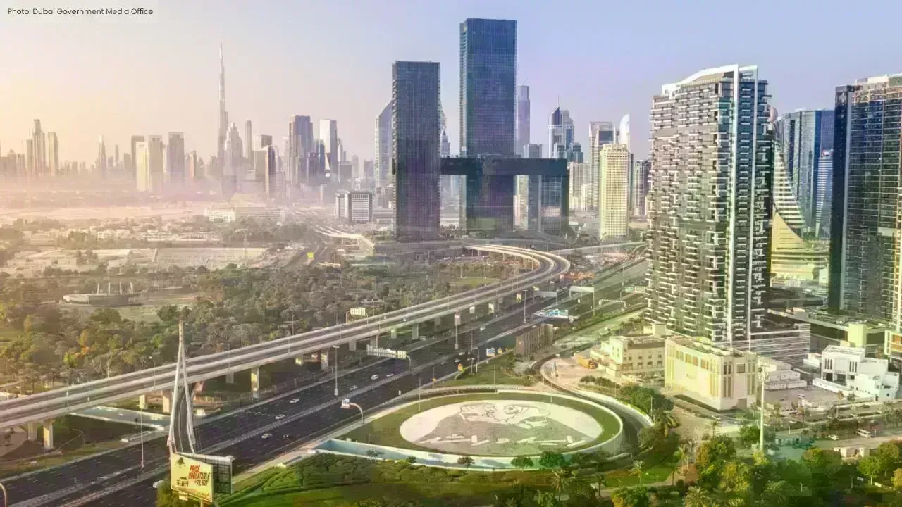 Decoding Winter's Atmospheric Conditions: Mist, Haze, and Smog