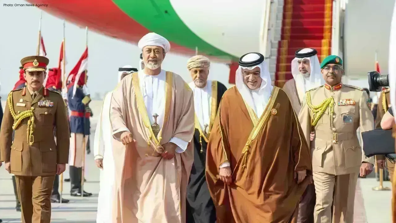 Sultan Haitham Arrives in Bahrain for GCC Summit Participation