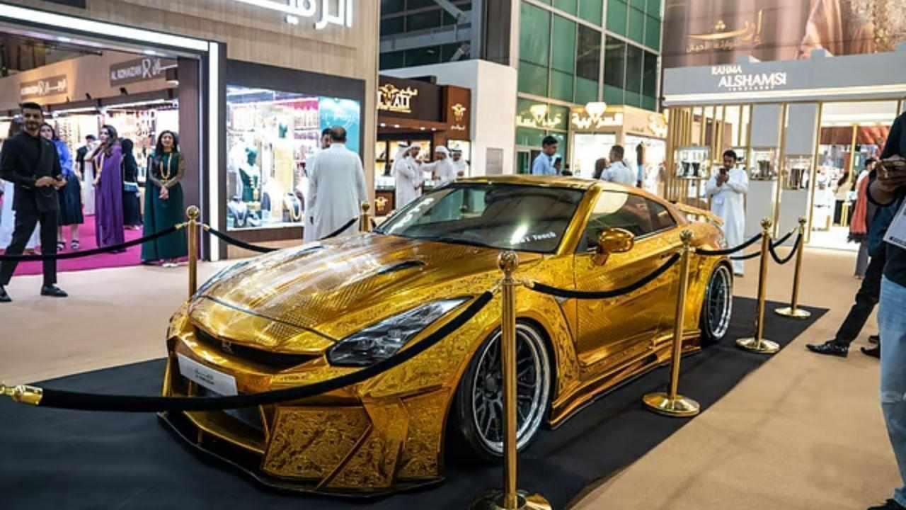 Gold-Plated 'Gold-Zilla' Shines at Sharjah Expo 2025