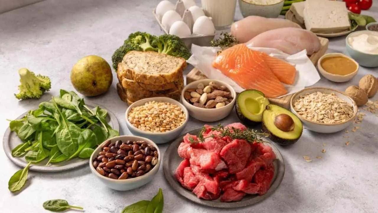 5 Essential Foods to Strengthen Bones After 30