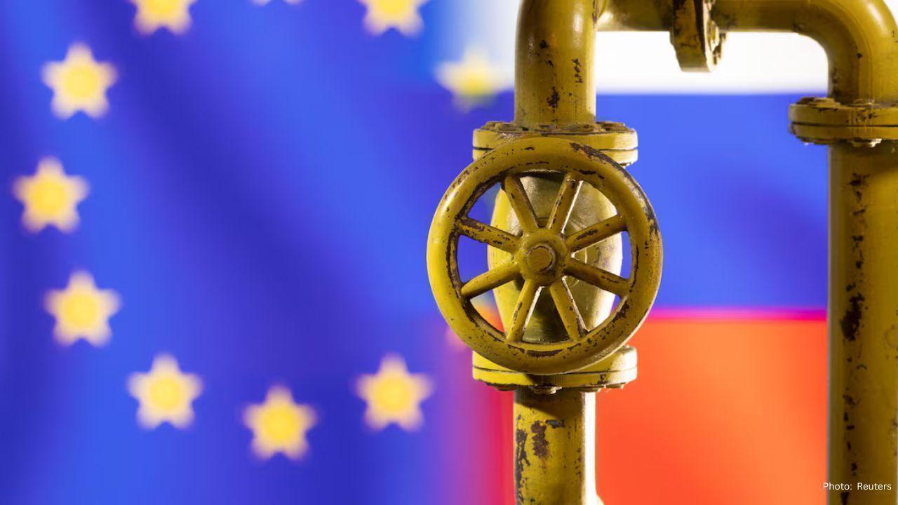 EU Approves Plan to Eliminate Russian Gas Imports by 2027