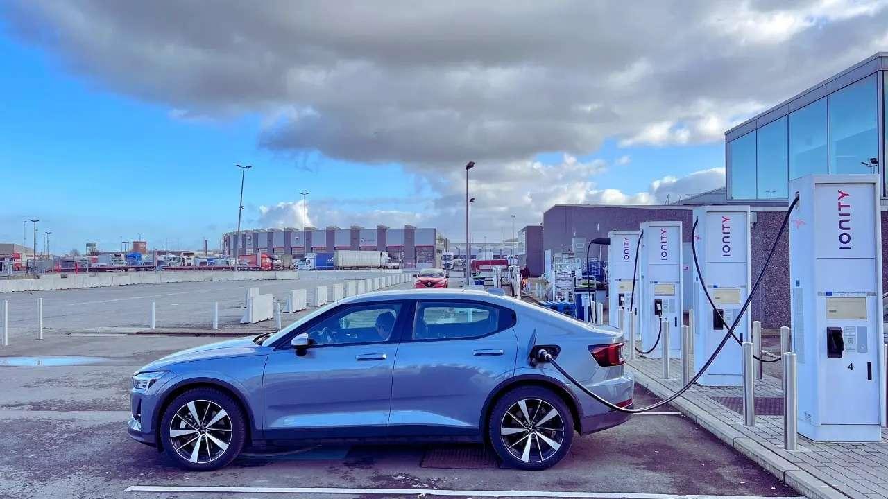 Is 2026 the Right Time to Transition to an Electric Vehicle?