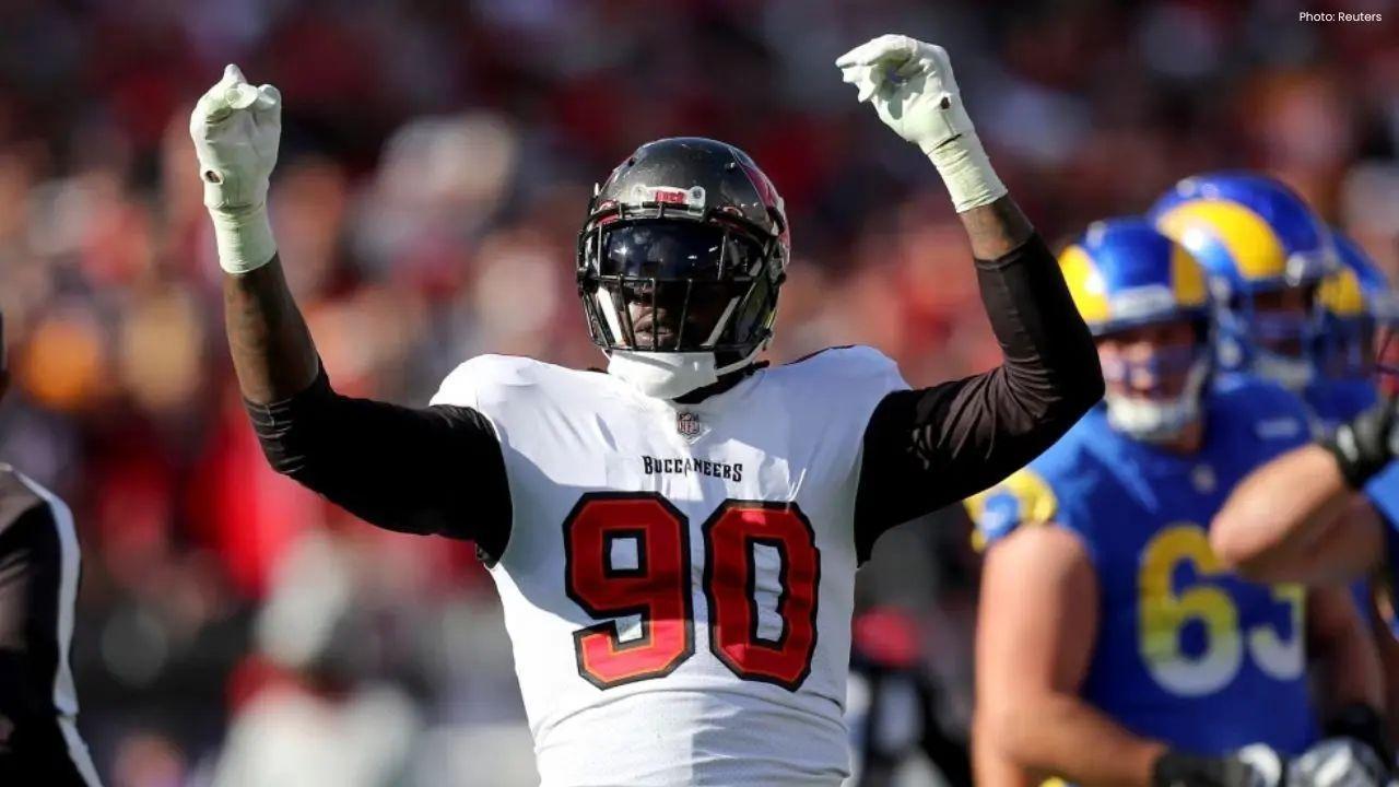 Jason Pierre-Paul Joins Buccaneers Squad After Two Years