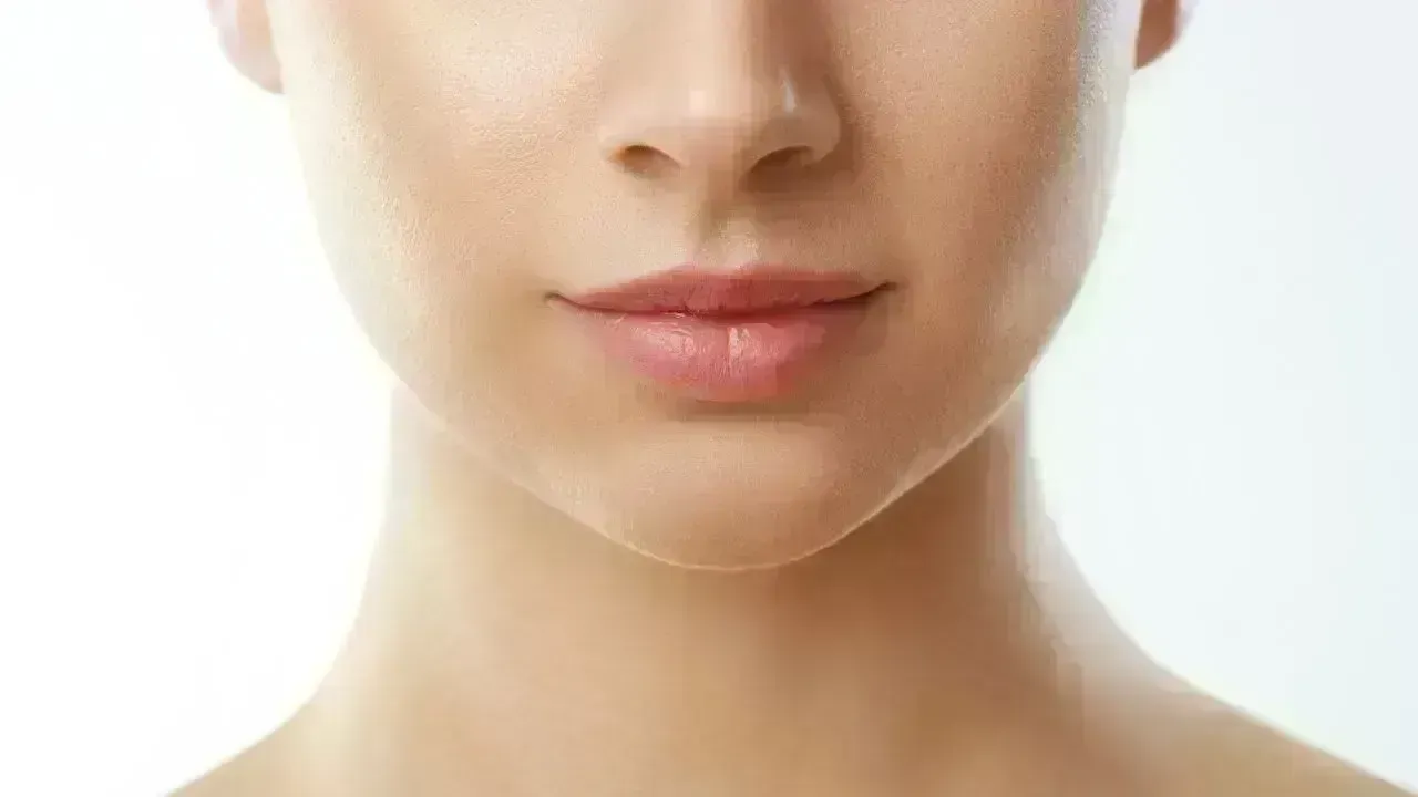 Essential Lip Care: 4 Steps for Soft and Healthy Lips Before Applying Lipstick