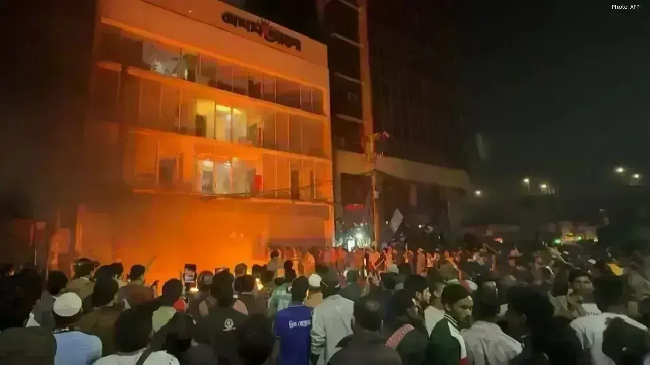 Violence Erupts in Bangladesh Ahead of Anti-India Leader Funeral