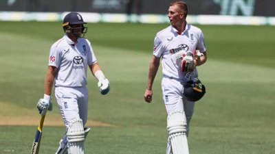 Crawley and Root Stand Firm in England's Pursuit of 435