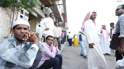 Saudi Arabia, UAE Take Action Against Pakistani Begging Networks