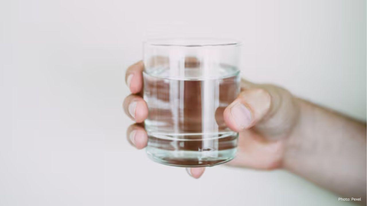 The Role of Warm Water in Alleviating Constipation: A Doctor's Insights