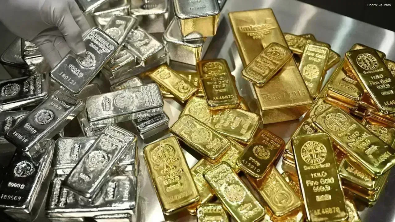 Silver Takes Center Stage in 2025 as Gold and Copper Reach New Heights