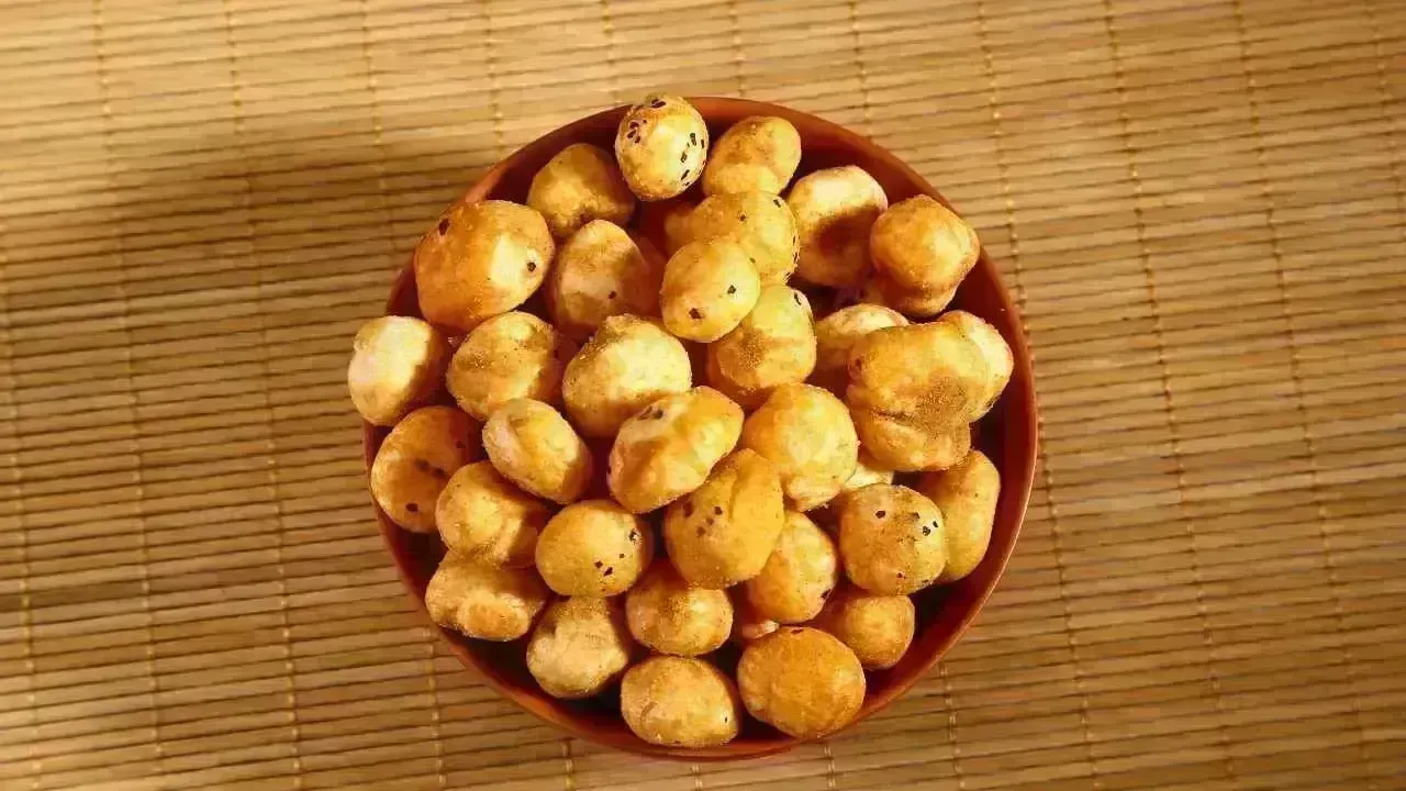 Makhana: 3 Nutritious Roasted Snack Ideas for Winter
