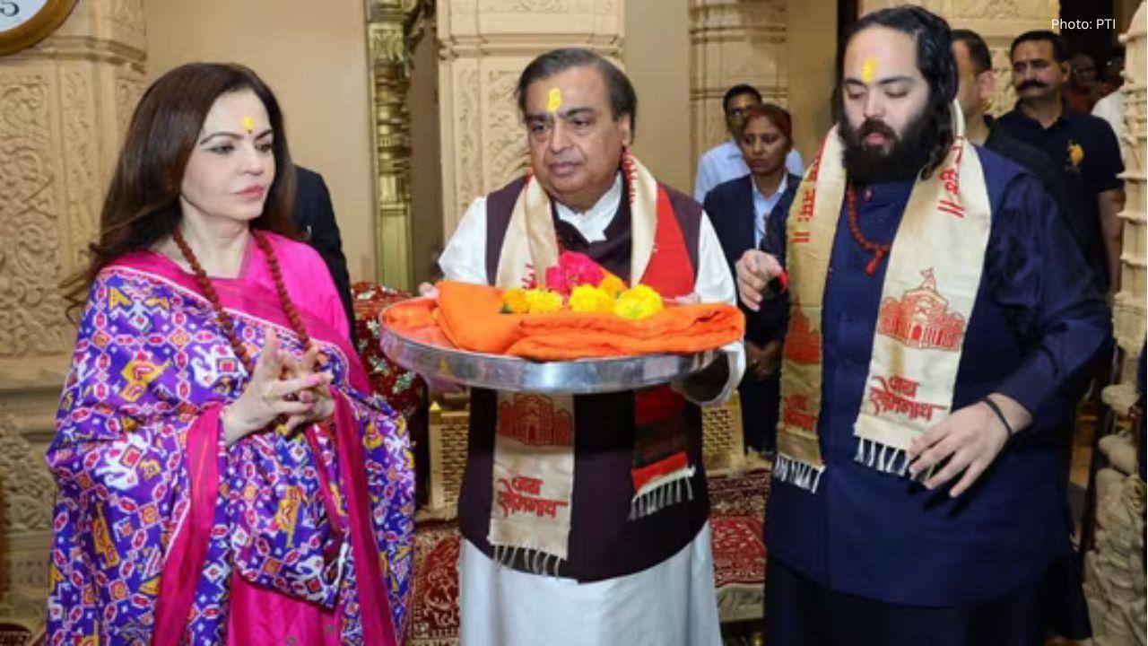 Nita Ambani Wears Stunning Pink Patola Suit During Visit to Somnath Temple with Family