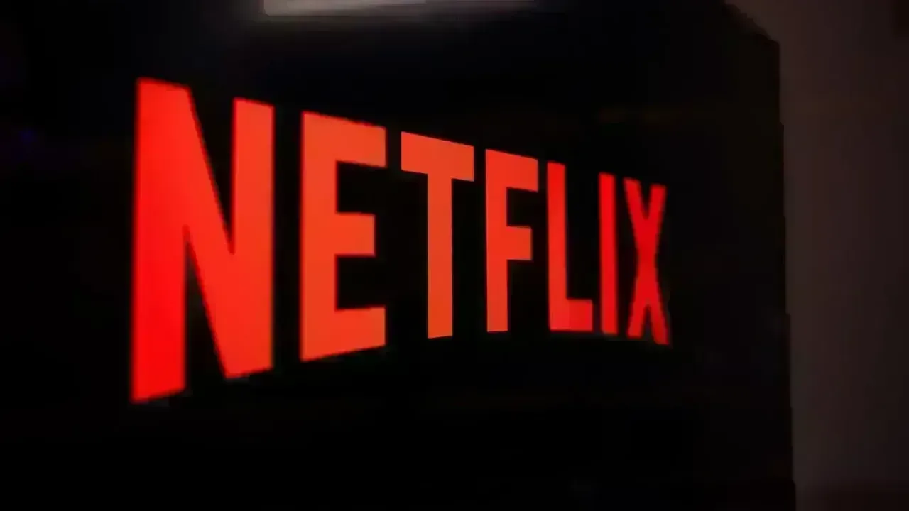 Current Netflix Series Making Waves in India | Essential Picks