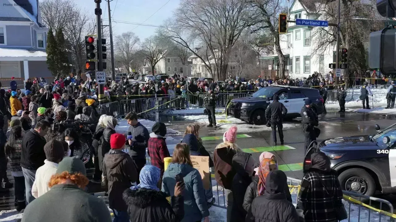 ICE Agent Involved in Fatal Shooting of Minneapolis Woman