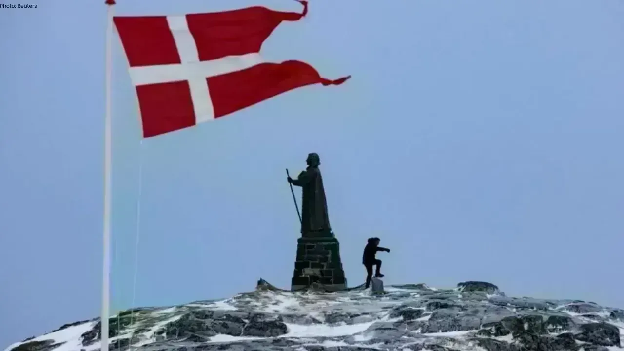 Trump Advocates for US Ownership of Greenland to Counteract Rivals