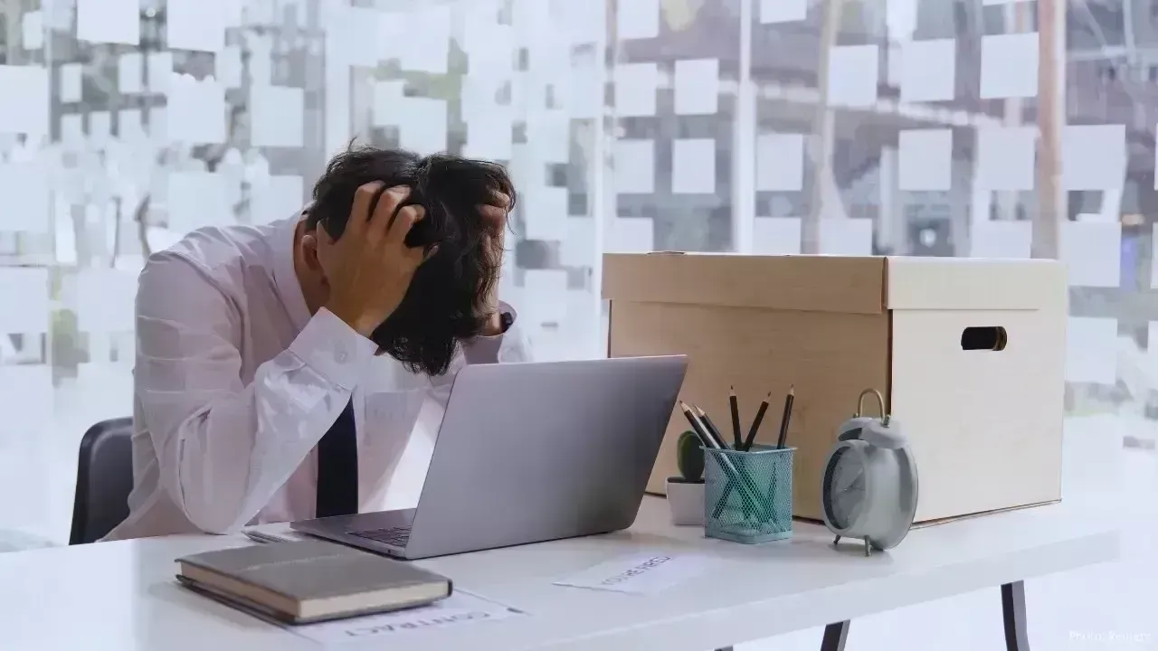 US Job Market Experiences Significant Slowdown in 2025