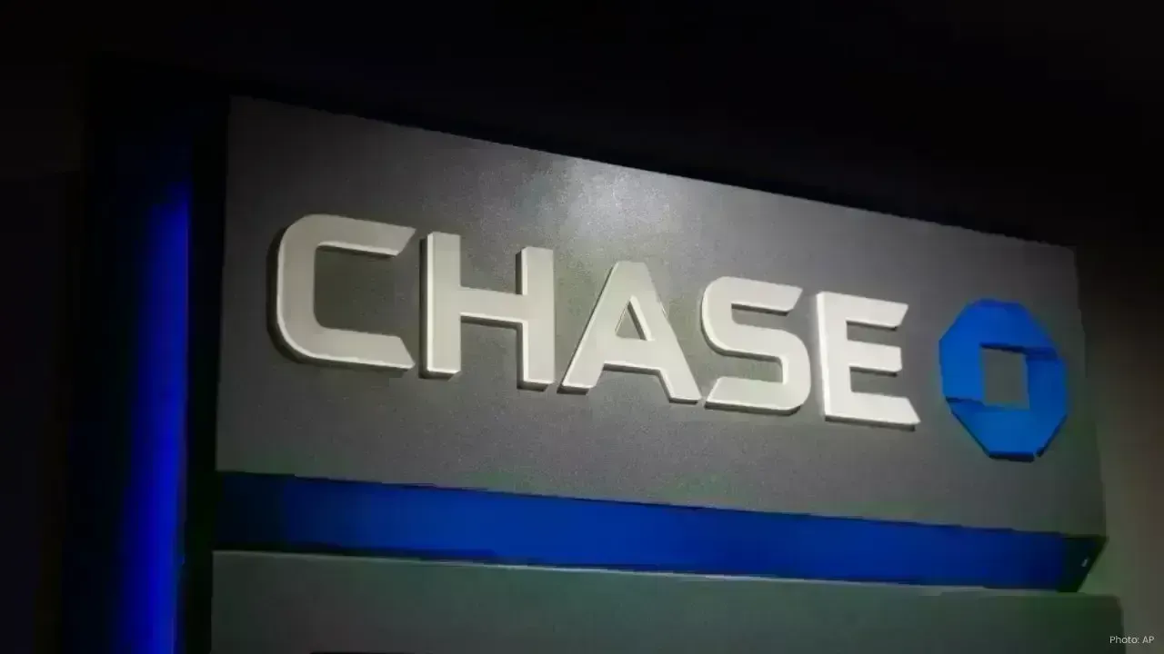 JPMorgan Reports 9% Rise in Q4 Profit Amid Apple Card Charges