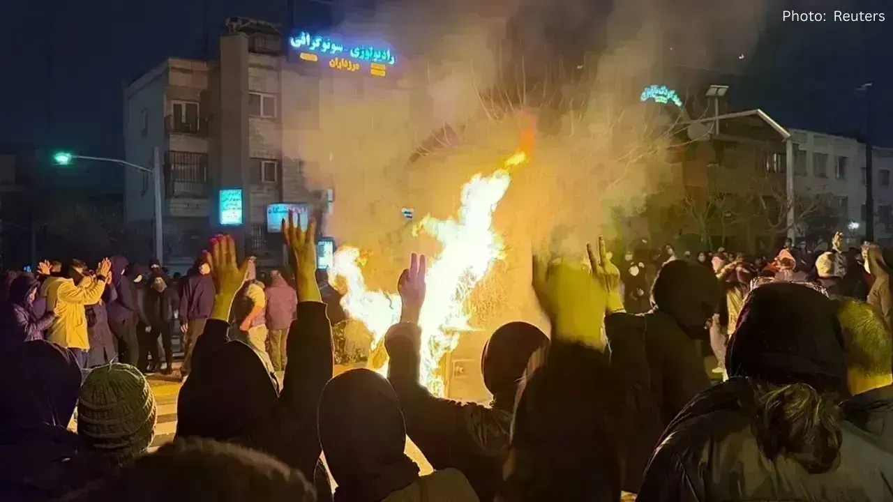 Death Toll Surges in Iran's Protest Crackdown Exceeding 2,500 Lives