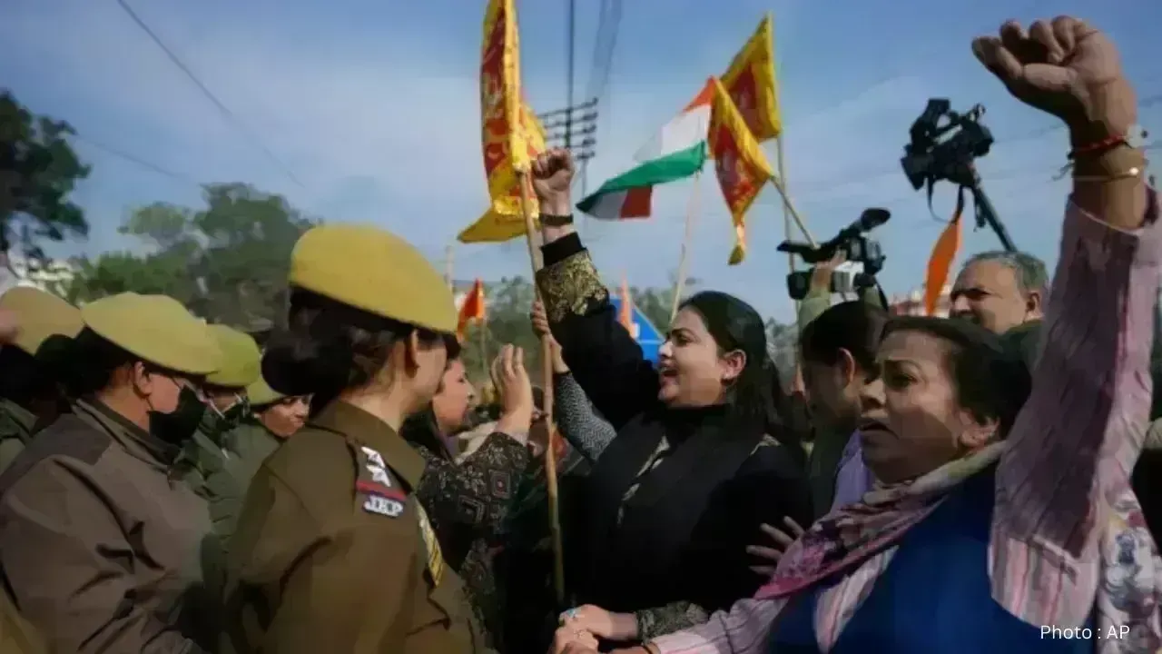 India Shuts Down Kashmir Medical College After Admission Protests