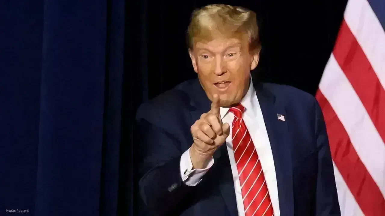 Trump: Iran Pauses Actions Against Protesters, U.S. Monitoring Situation