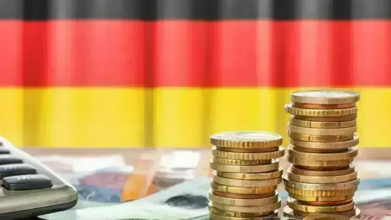 Germany Sees Economic Growth After Contraction: Mild Recovery in 2025