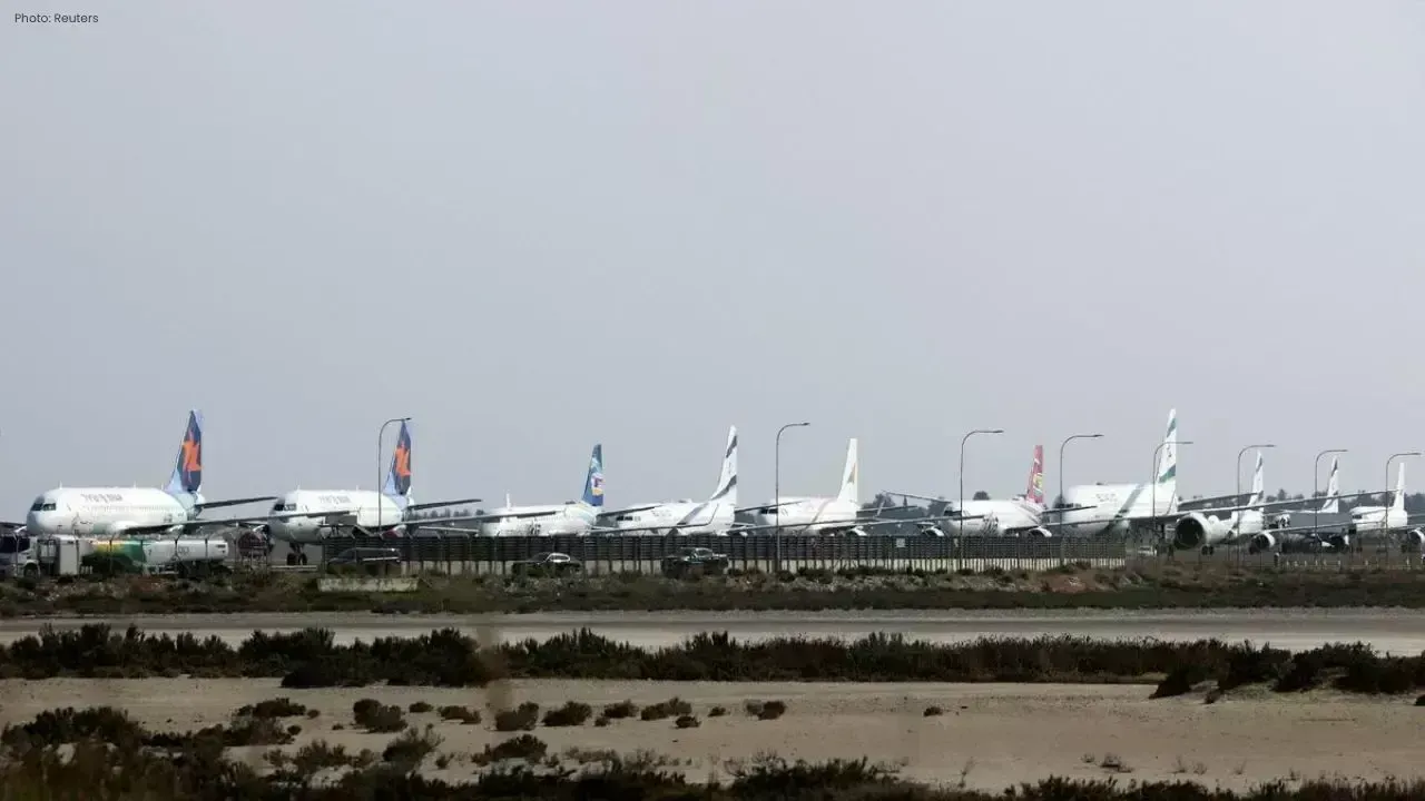 Airlines Temporarily Cease Middle East Operations Amid Heightened Tensions