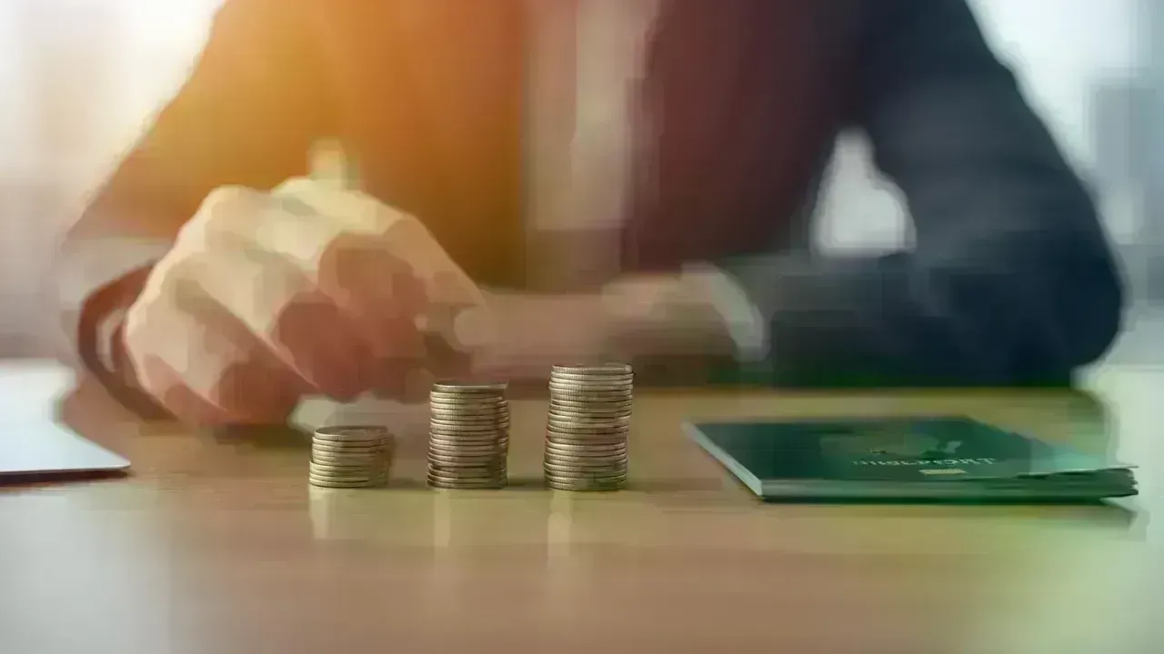 Essential Savings for Your Move Abroad