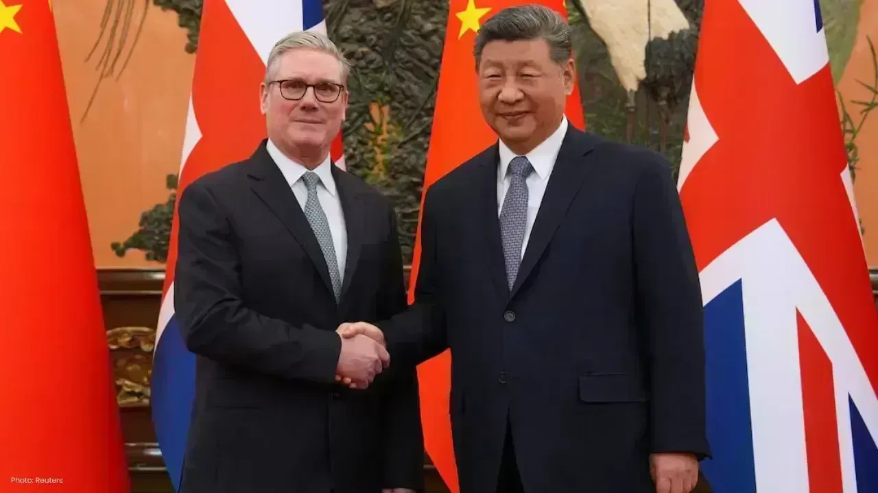 UK PM Keir Starmer Visits China to Strengthen Economic Ties