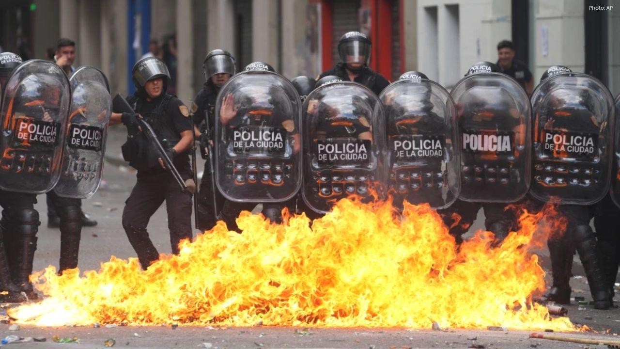 Argentina Senate Approves Controversial Labor Reform Bill