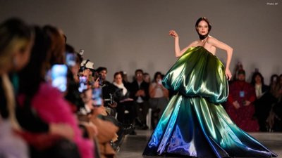 Christian Siriano Wows NYFW With Dreamlike Finale Gown