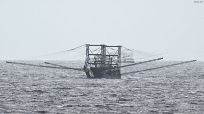 Japan Arrests Chinese Fishing Boat Captain, Tensions Rise