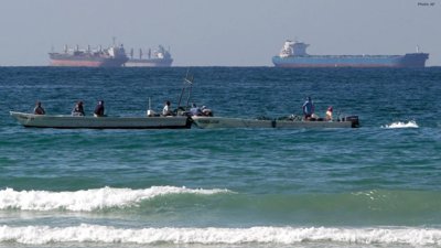 US Allows India to Buy Russian Oil for 30 Days Amid War