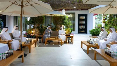 UAE Leaders Review Key Development Plans in Dubai Meeting