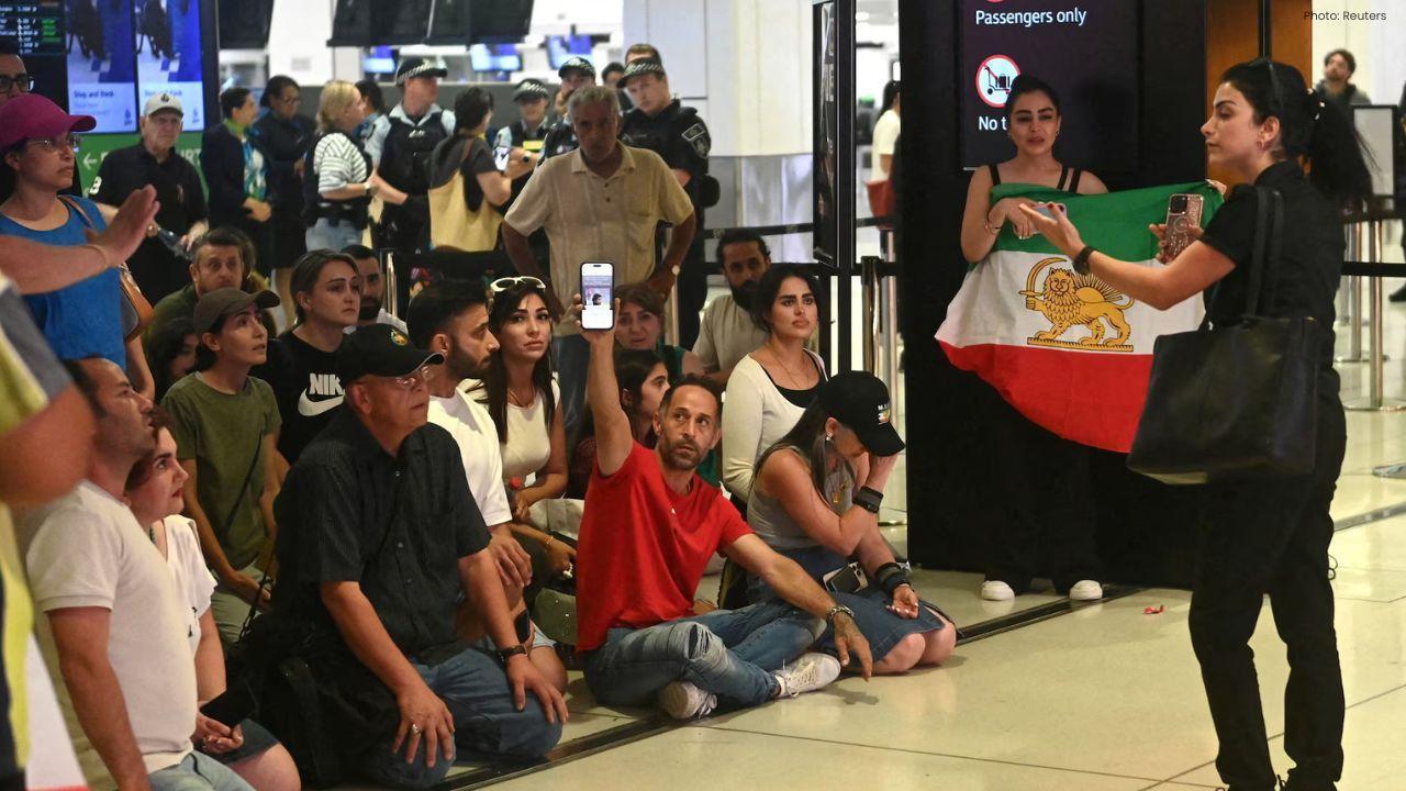 5 Iranian Women Soccer Players Withdraw Asylum, Rejoin Team