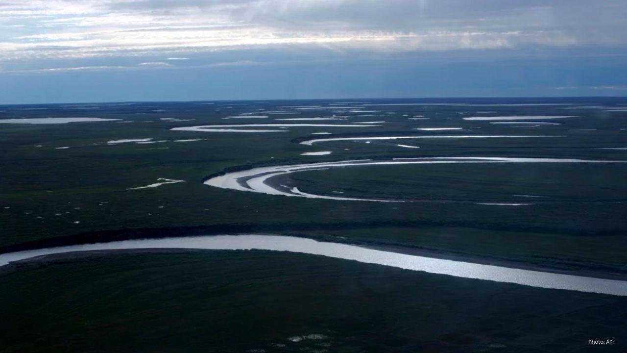 Alaska Oil Lease Sale Draws Strong Industry Interest