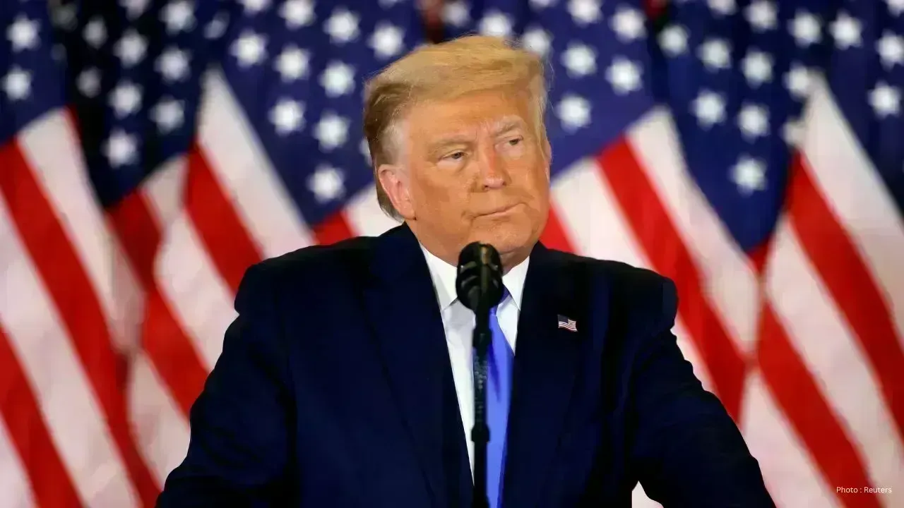 Trump's Warning to Iran Amid U.S. Aviator Rescue Insights