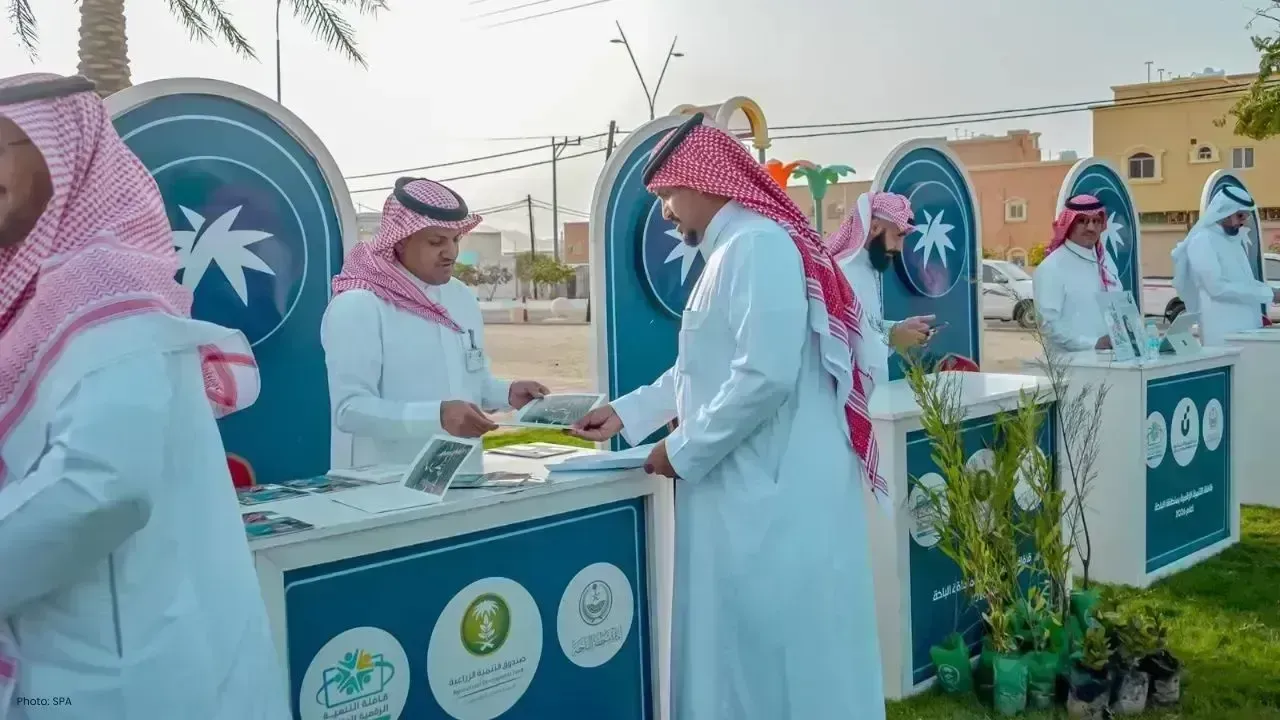 Digital Caravan Arrives in Al-Hajra, Boosts Public Services