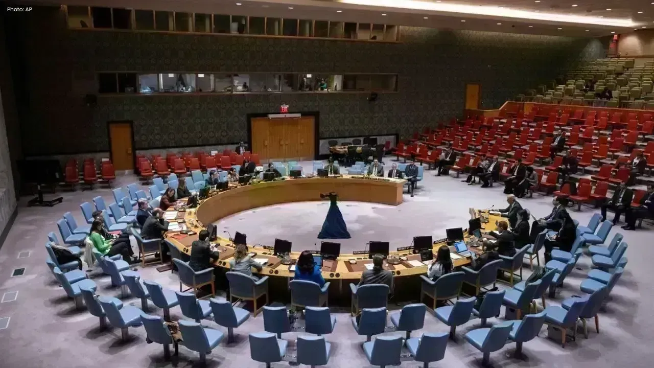 Russia and China Reject UN Resolution on Hormuz