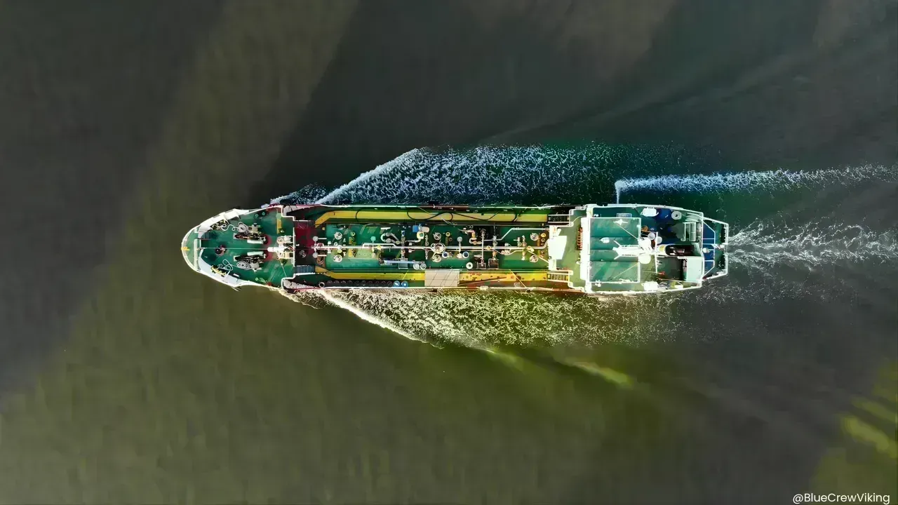 Oil Surges Above $100 as US-Iran Talks Collapse