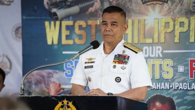 Philippines Blames China for Contaminating South China Sea