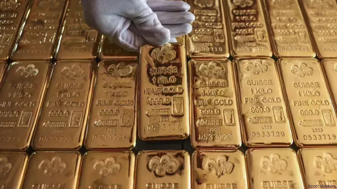 Dubai Gold Rebounds as War Fears Cool