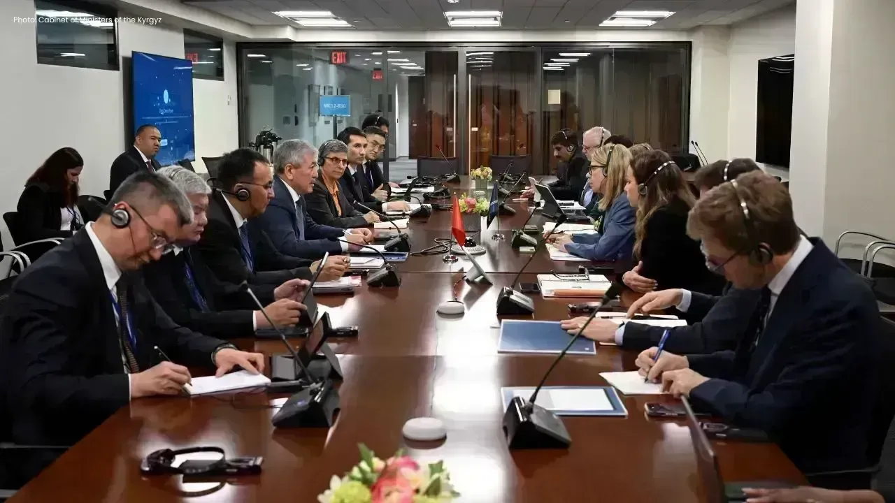 Kyrgyzstan and World Bank Engage in Strategic Economic Dialogue