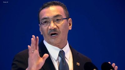 Umno's Supreme Council to Review Rejoining Applications