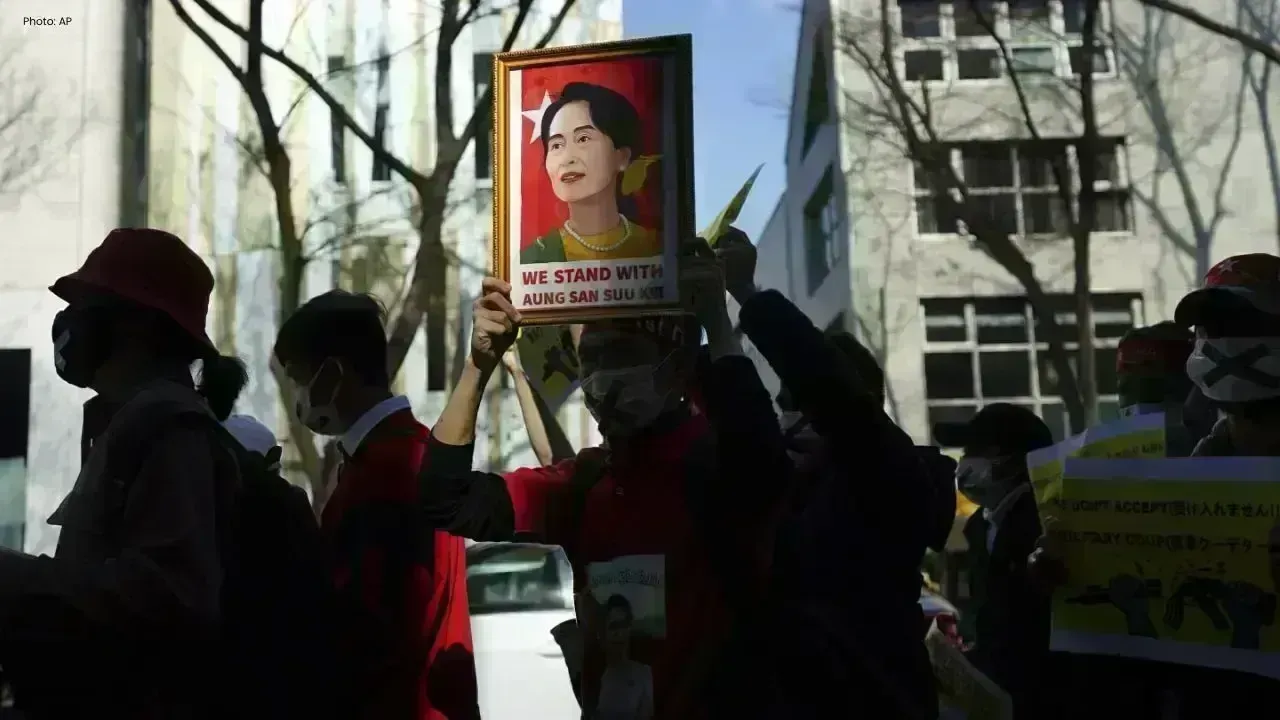 Myanmar Authorities Reduce Suu Kyi's Sentence and Release Former President