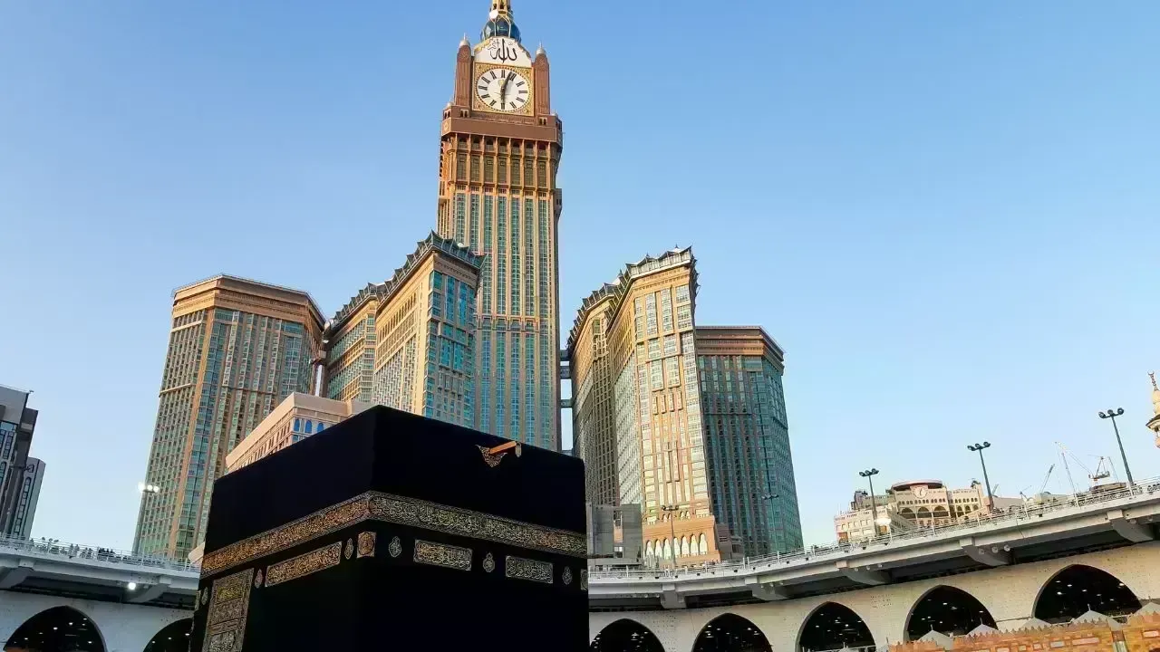 Indonesia's Haj Operations Maintain Schedule Amid Tensions